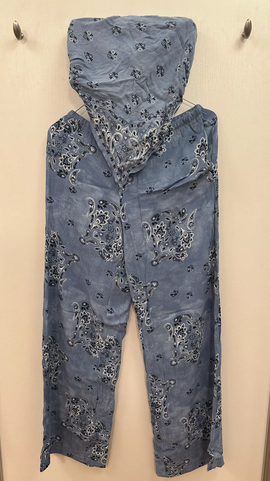 set pantalone i top za more
