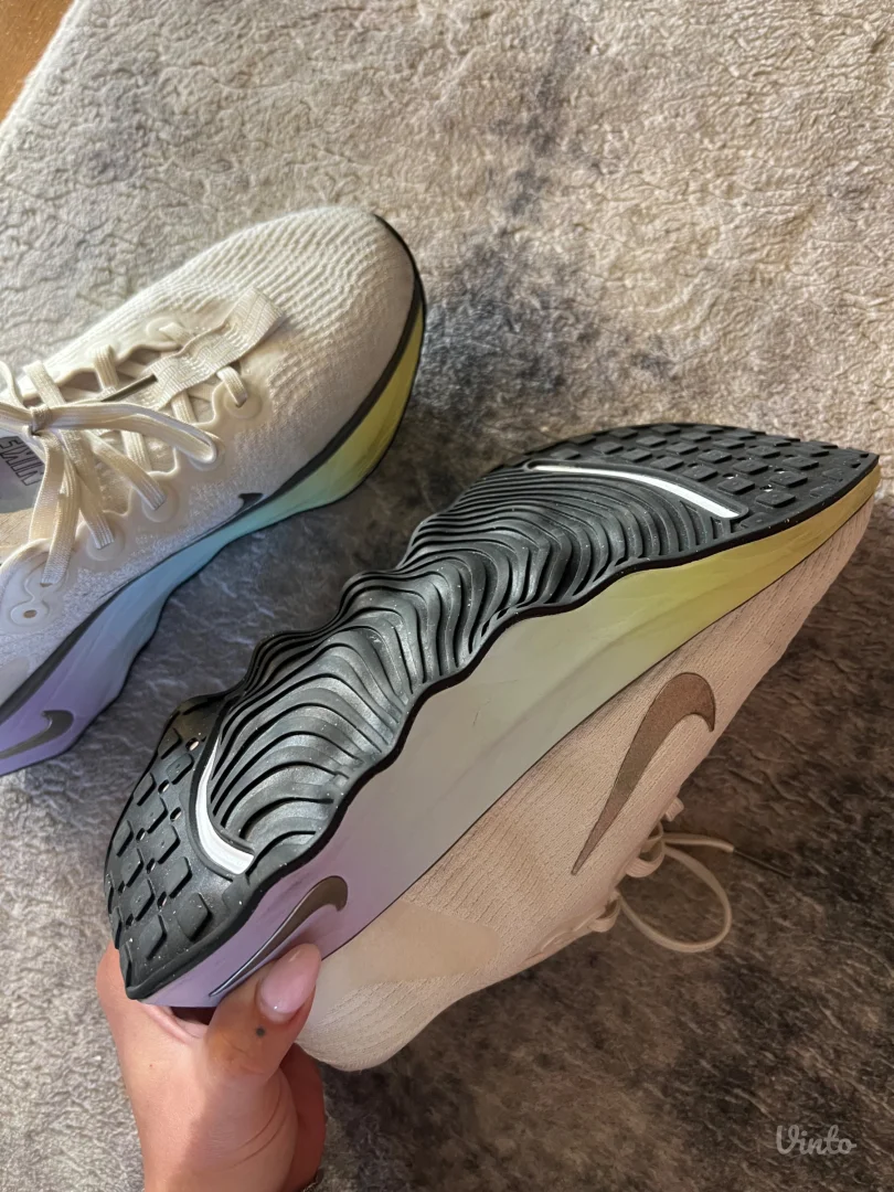 NIKE MOTIVA PATIKE original