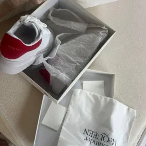 McQUEEN PATIKE ORIGINAL