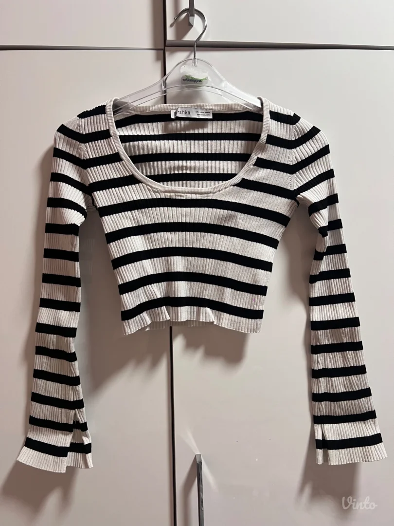 Bershka crno bela majica