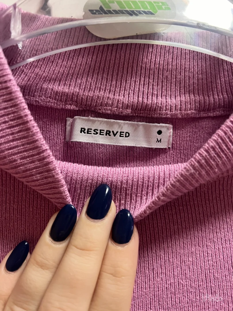 Reserved ljubicasta majica