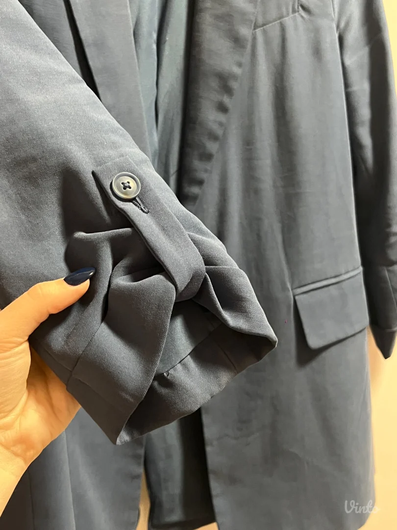 Stradivarius plavi sako