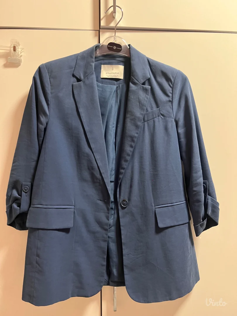 Stradivarius plavi sako