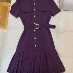 Damsel in a dress haljina