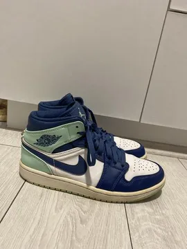 NIKE patike Air Jordan 1 Mid