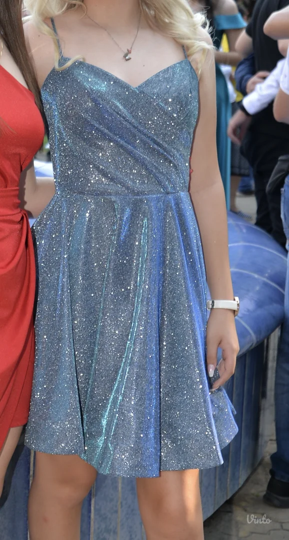 Svečana maturska haljina