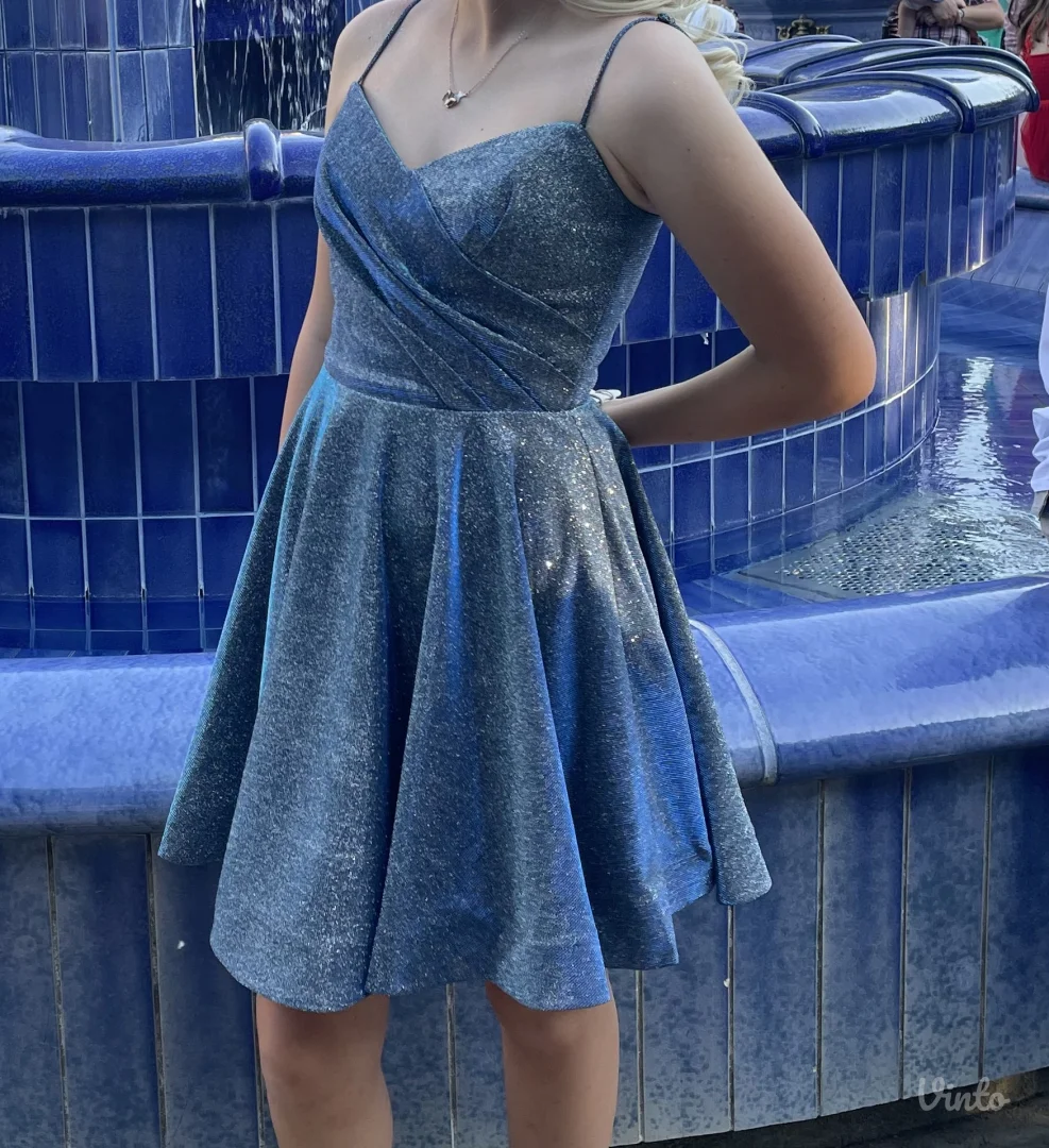 Svečana maturska haljina