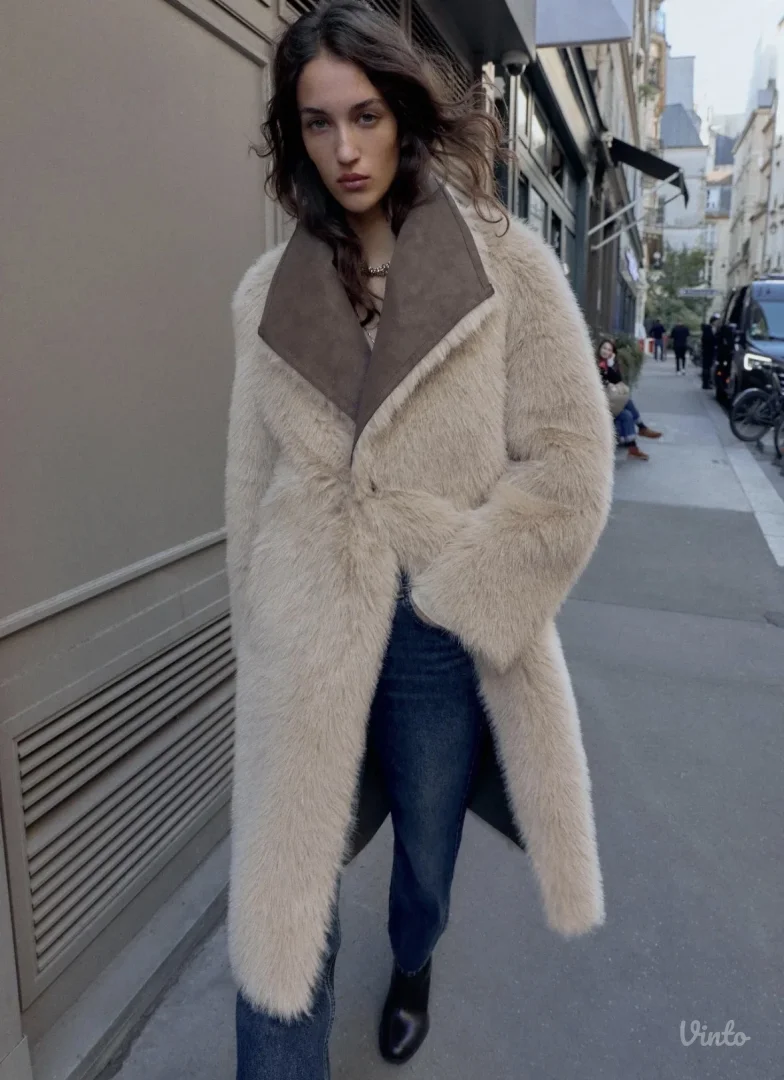 Zara bunda sa dva lica