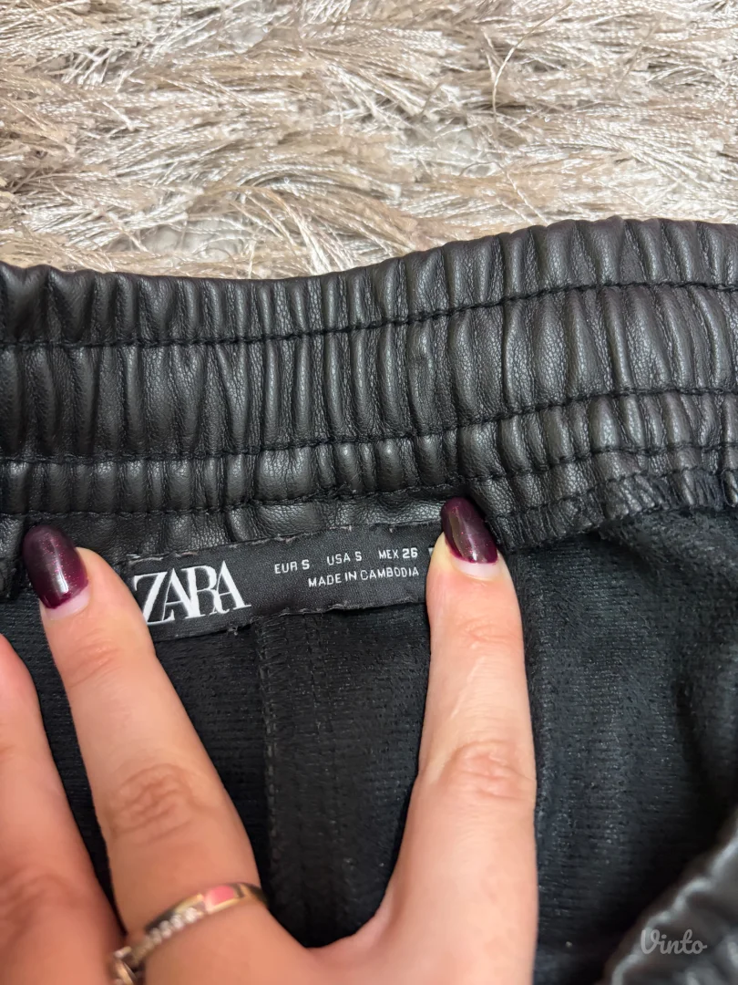 Zara kozne pantalone