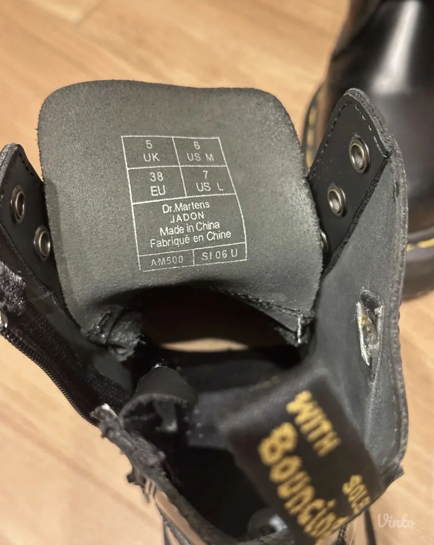 Dr.Martens Jadon čizme