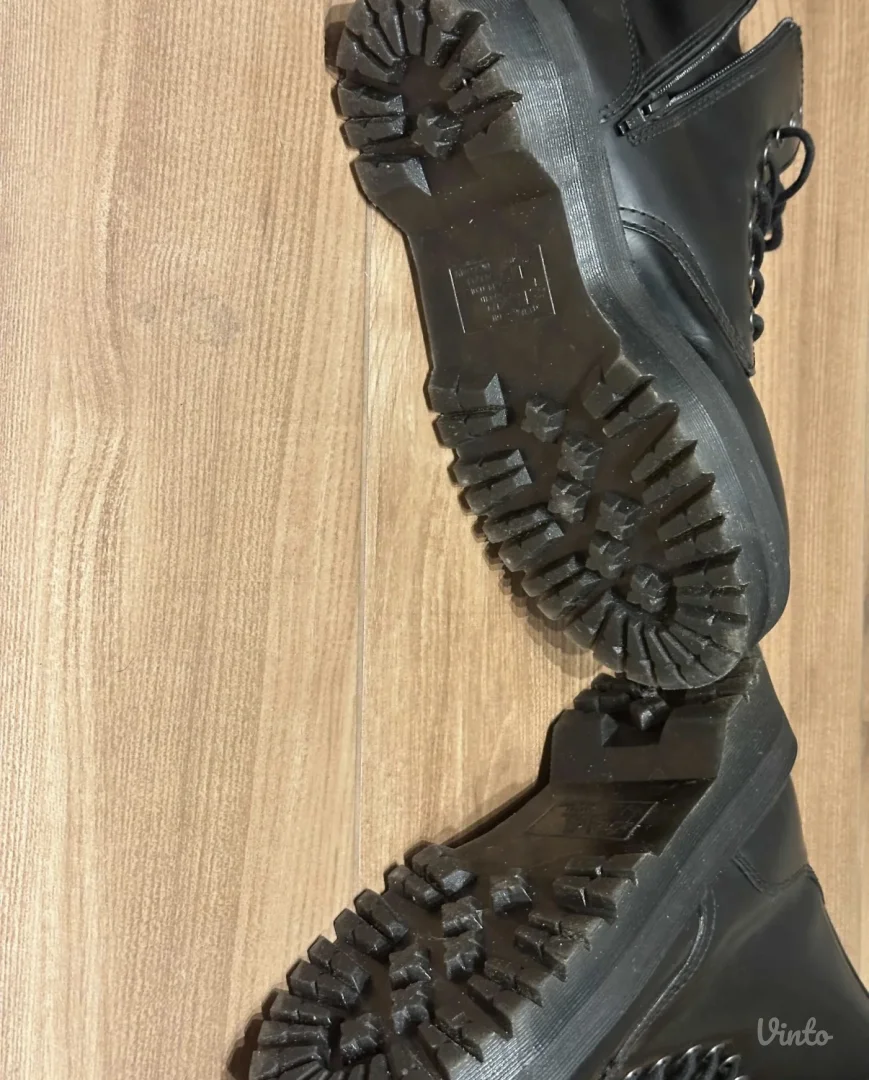 Dr.Martens Jadon čizme