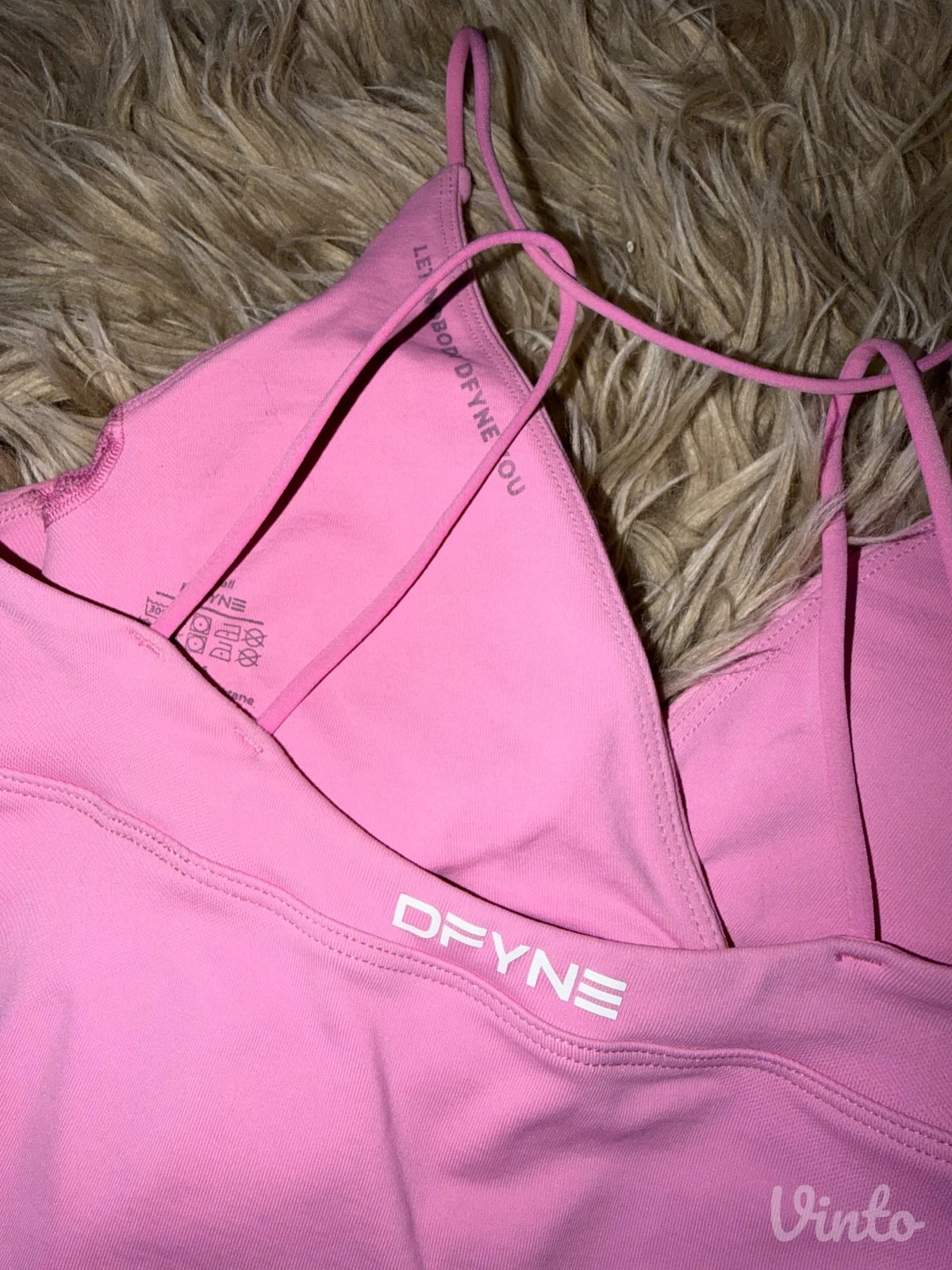 Dfyne top (Vision Twist Front Longline Top)