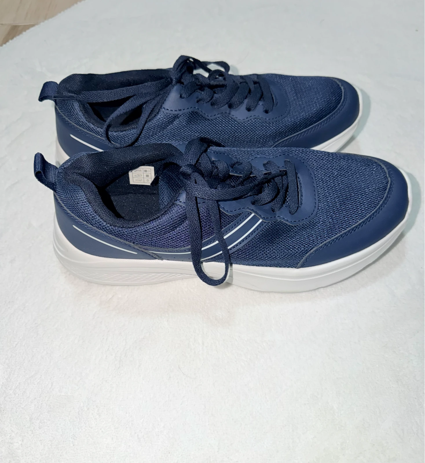 Lcw patike 40 muske