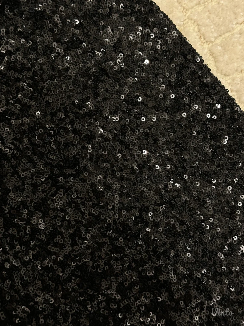 Zara - sljokicaste pantalone