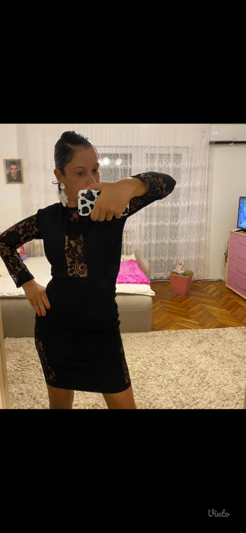 Fantasticna potpuno nova haljina sa etiketom