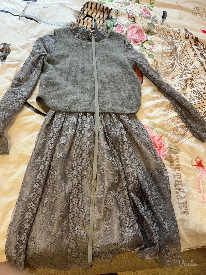 Potpuno nova haljina i prsluk komplet