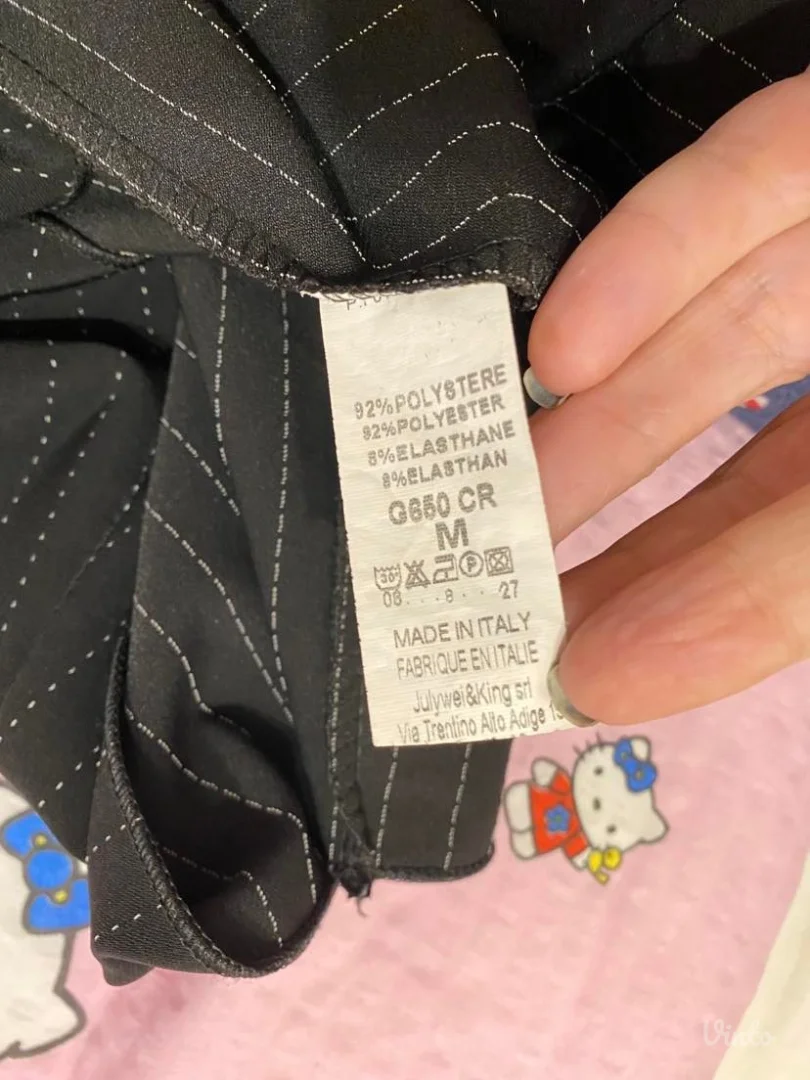 Potpuno nova haljina tunika