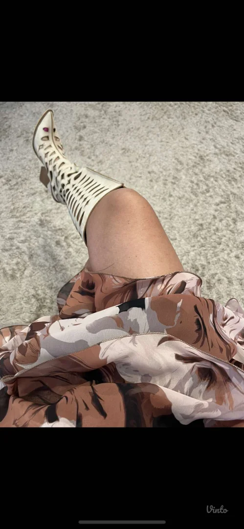 Supljikave efektne letnje cizme, jednom obuvene