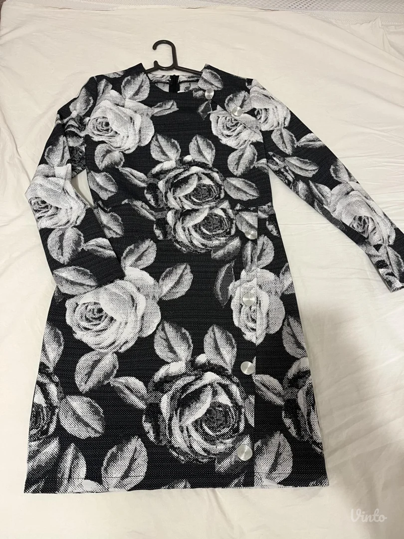 Potpuno nova P. S. Fashion haljina