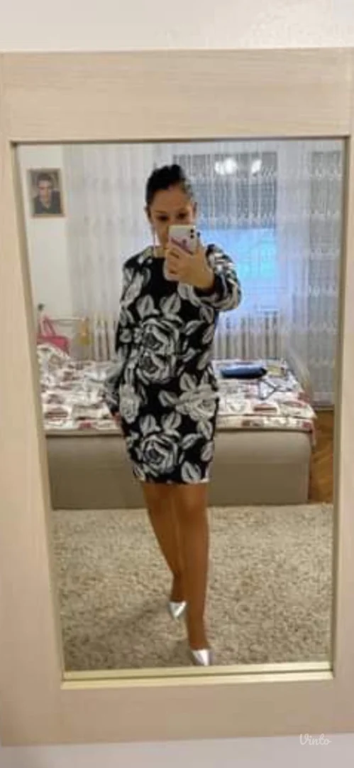 Potpuno nova P. S. Fashion haljina