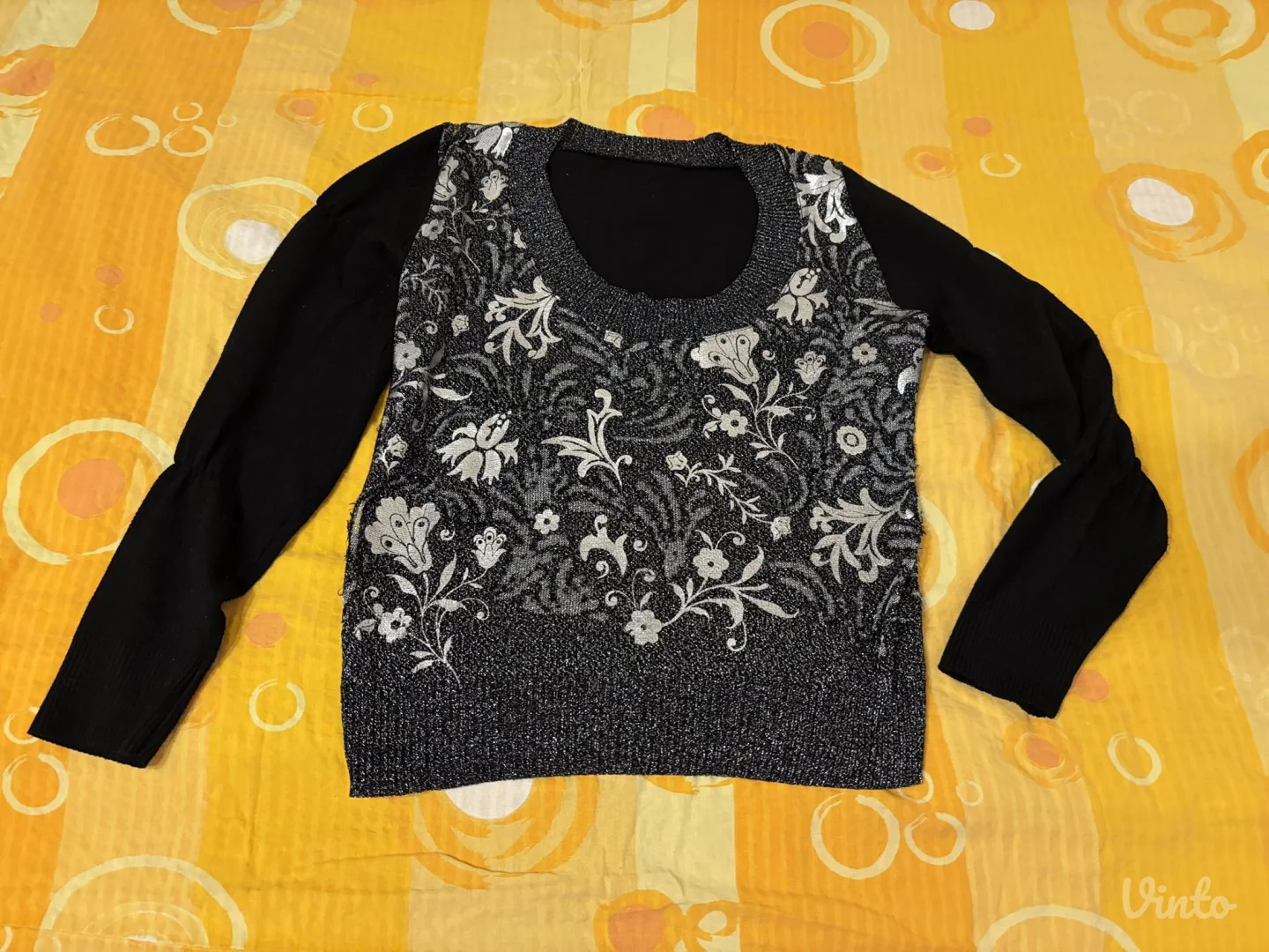 Potpuno ocuvana P. S. Fashion suknja i bluza