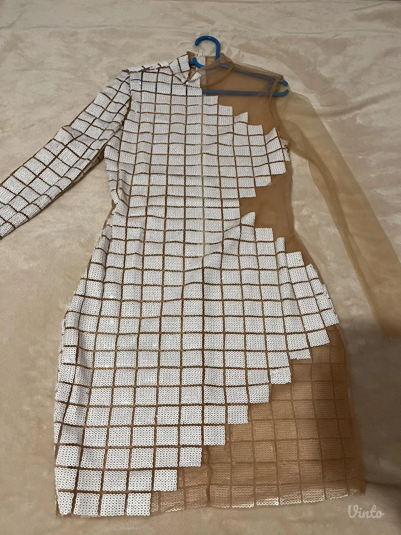 Neverovatna nova sexy haljina sa etiketom