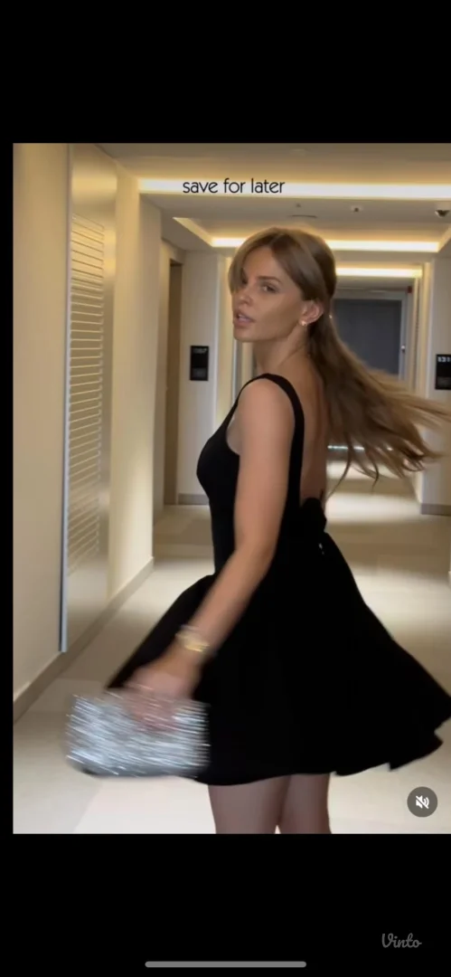 Samo jednom obucena haljina, kao nova