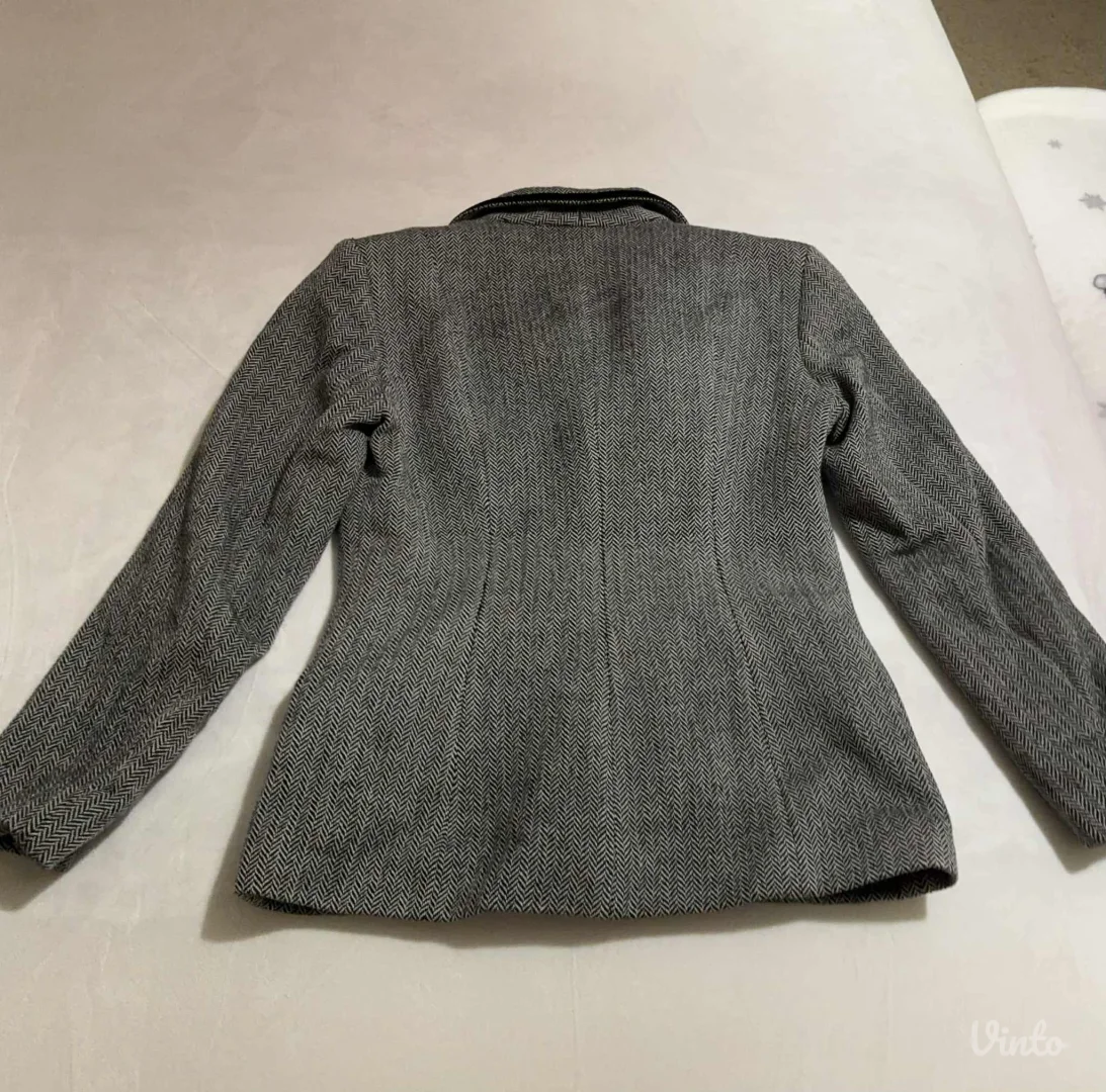 Potpuno ocuvan Mona sako jaknica