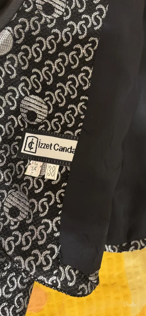 Potpuno Nov sako, samo skinuta etiketa