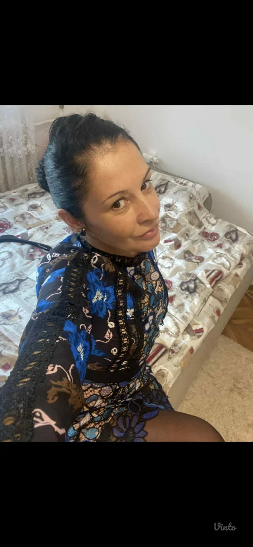 Potpuno ocuvana haljina