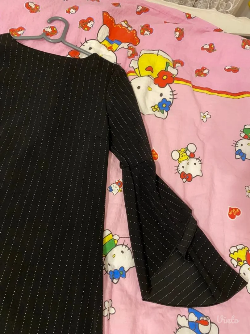 Potpuno nova haljina tunika