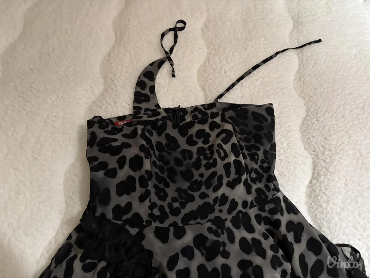 Potpuno nova Passage haljina, samo skinuta etiketa