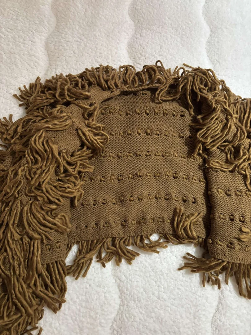 Potpuno ocuvan dzemper - jakna