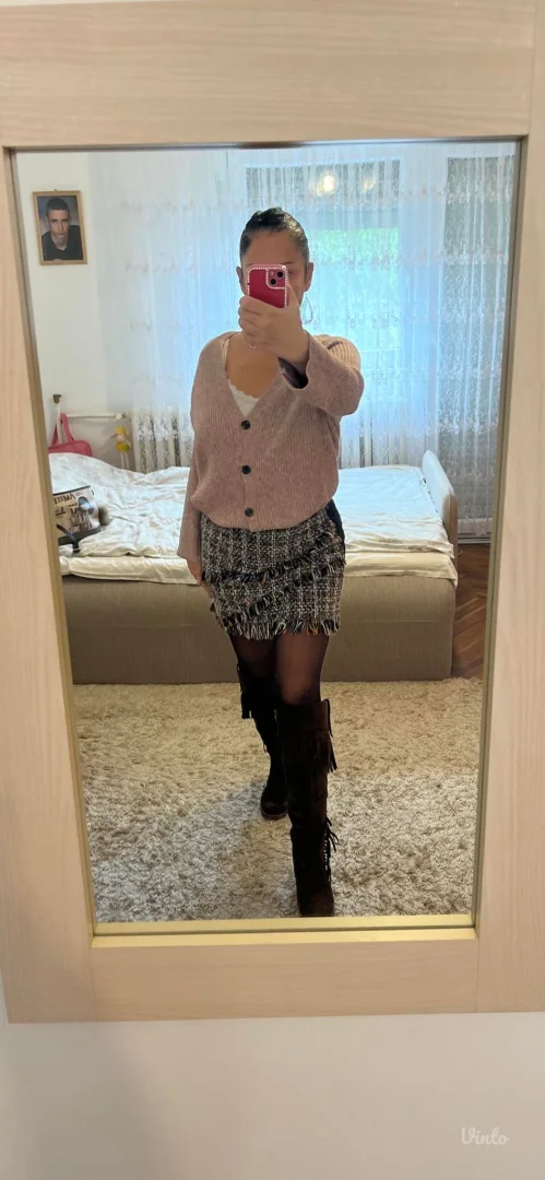 Potpuno nov komplet sa etiketom