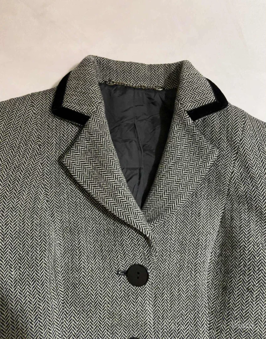 Potpuno ocuvan Mona sako jaknica