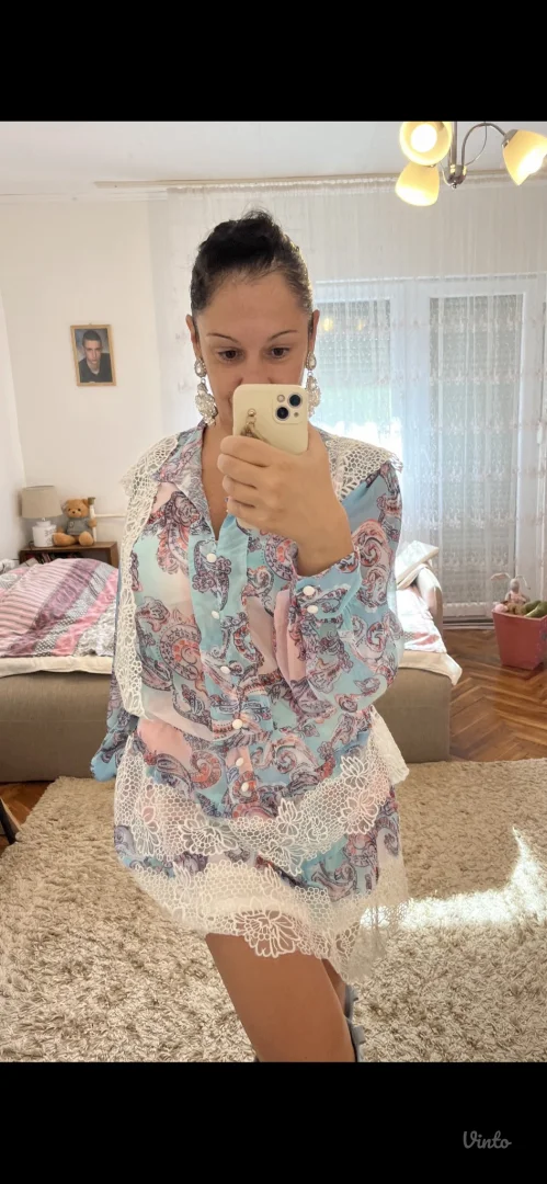 Potpuno nov komplet sa etiketom