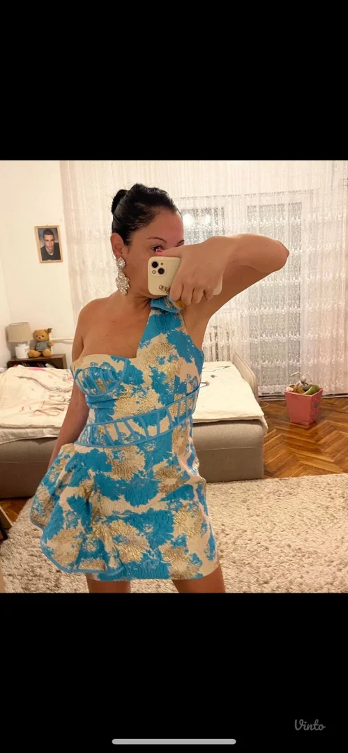 Potpuno nova haljina