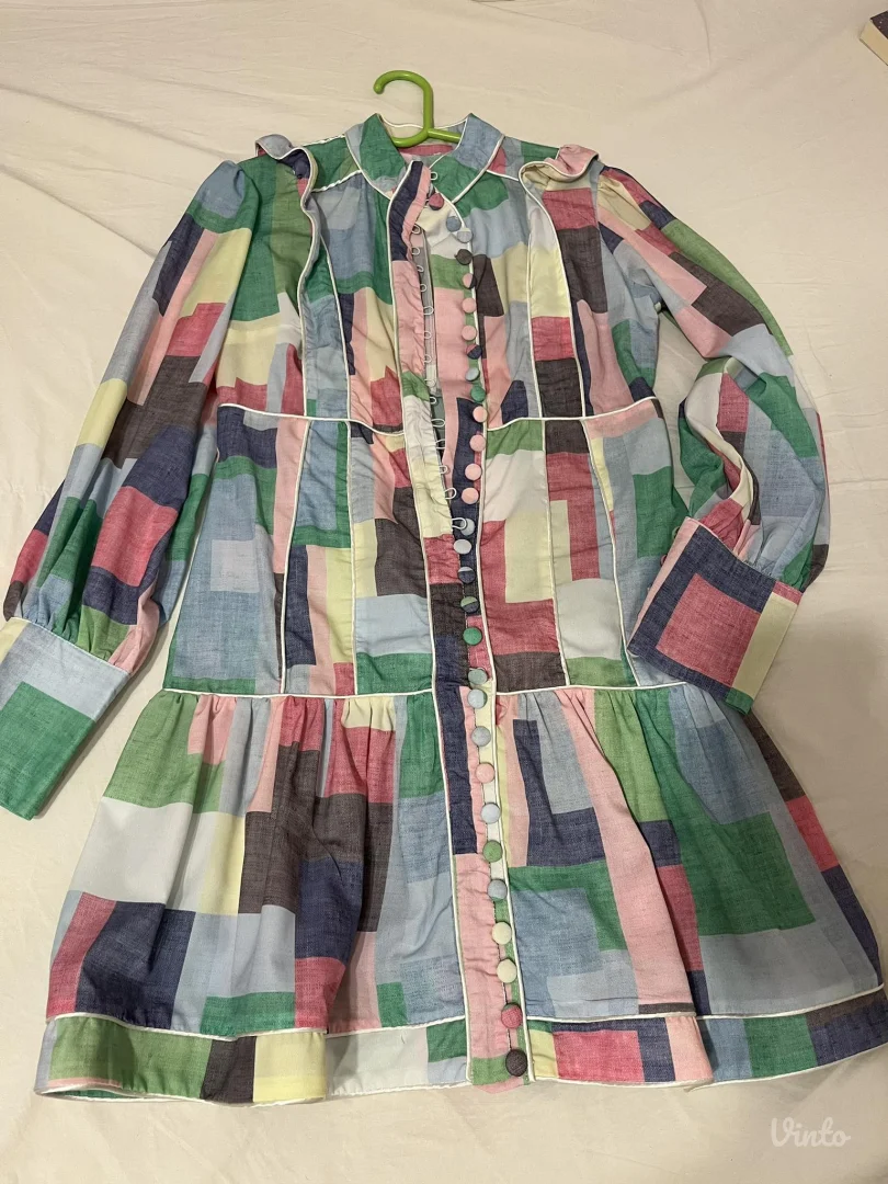 Potpuno nova haljina