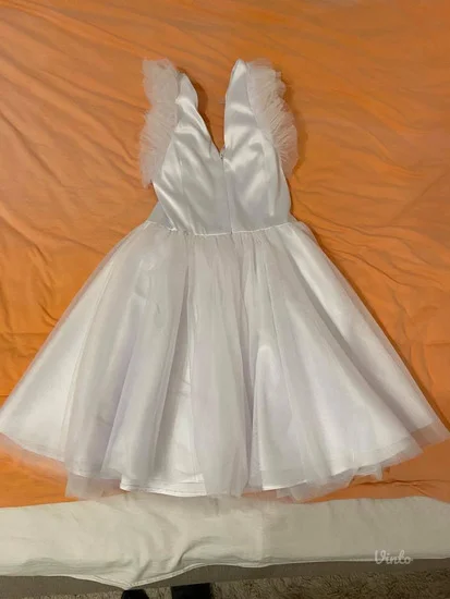 Potpuno nova DiLine haljina snizeno 6000