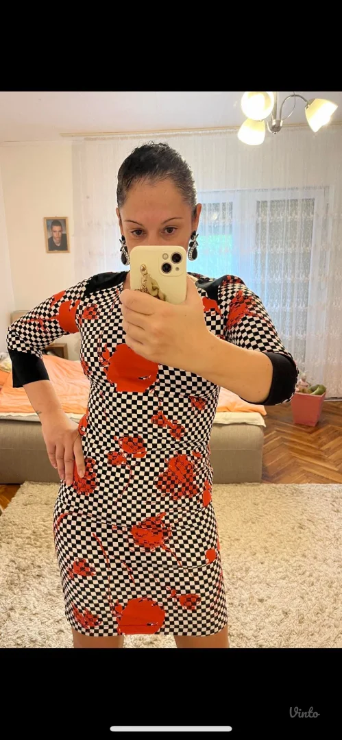 Potpuno nova Pasage haljina