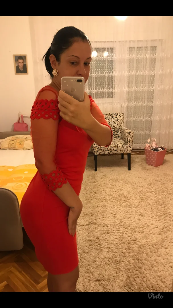 Potpuno nova haljina