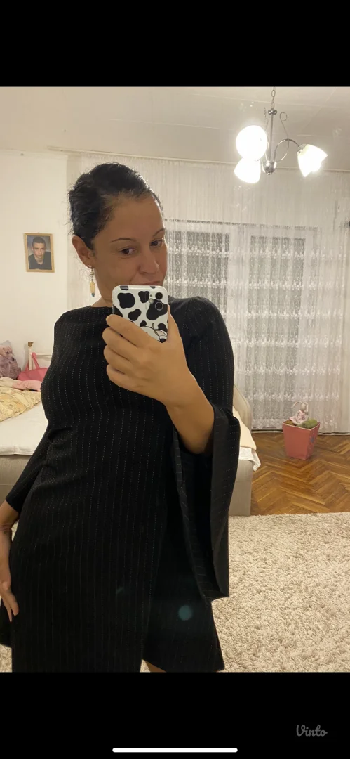 Potpuno nova haljina tunika