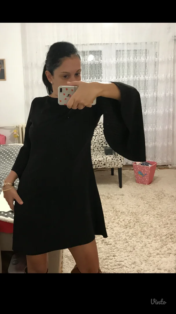 Potpuno nova haljina tunika