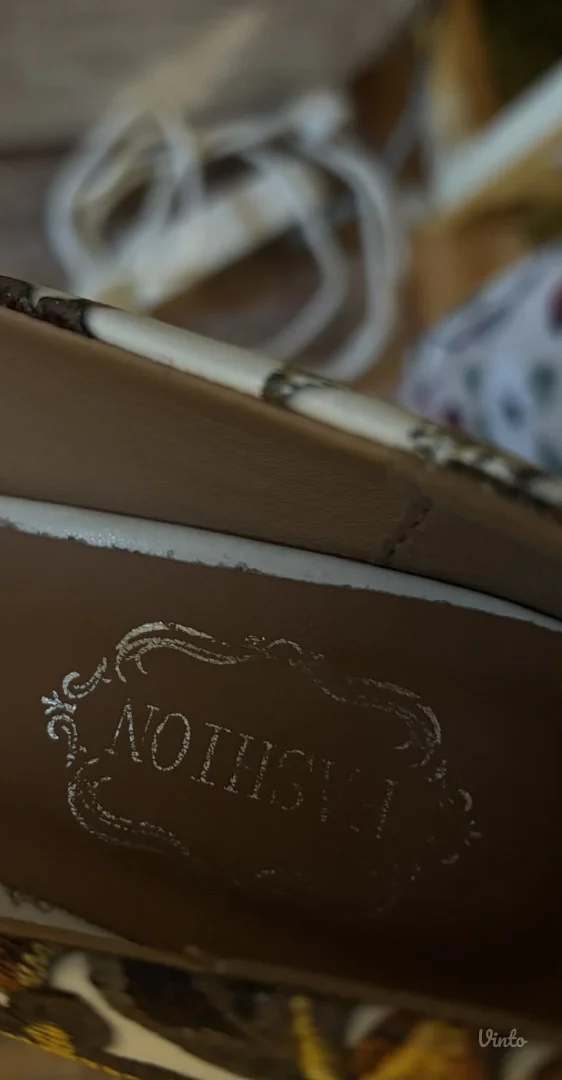 Jednom obuvene cipele gaziste 24cm