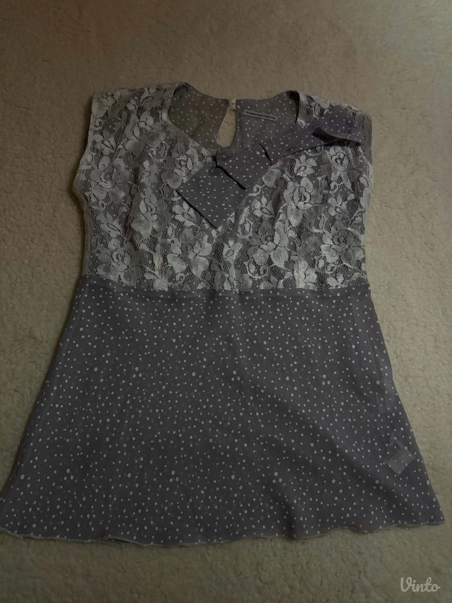 Potpuno ocuvana Mona bluza - kosulja