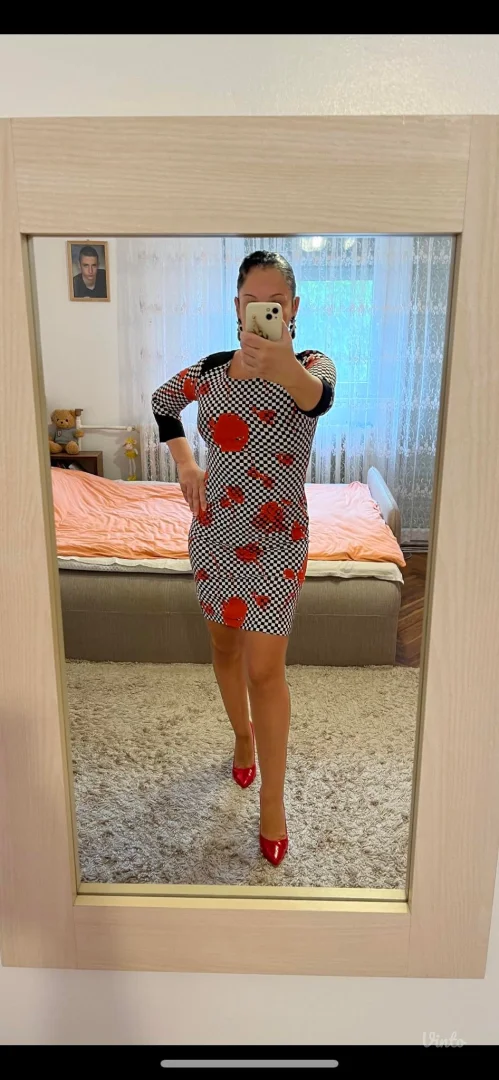 Potpuno nova Pasage haljina