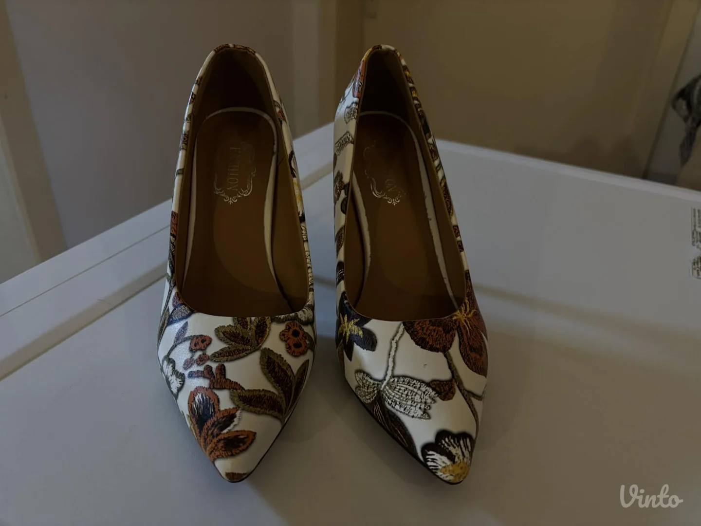 Jednom obuvene cipele gaziste 24cm