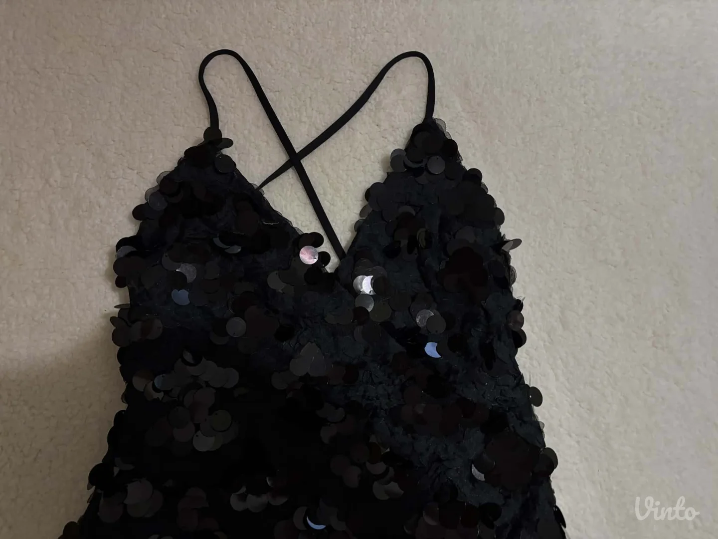 Potpuno nova haljina sa etiketom