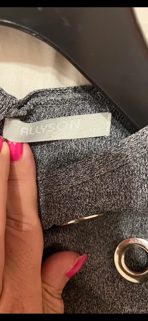 Potpuno nova haljina