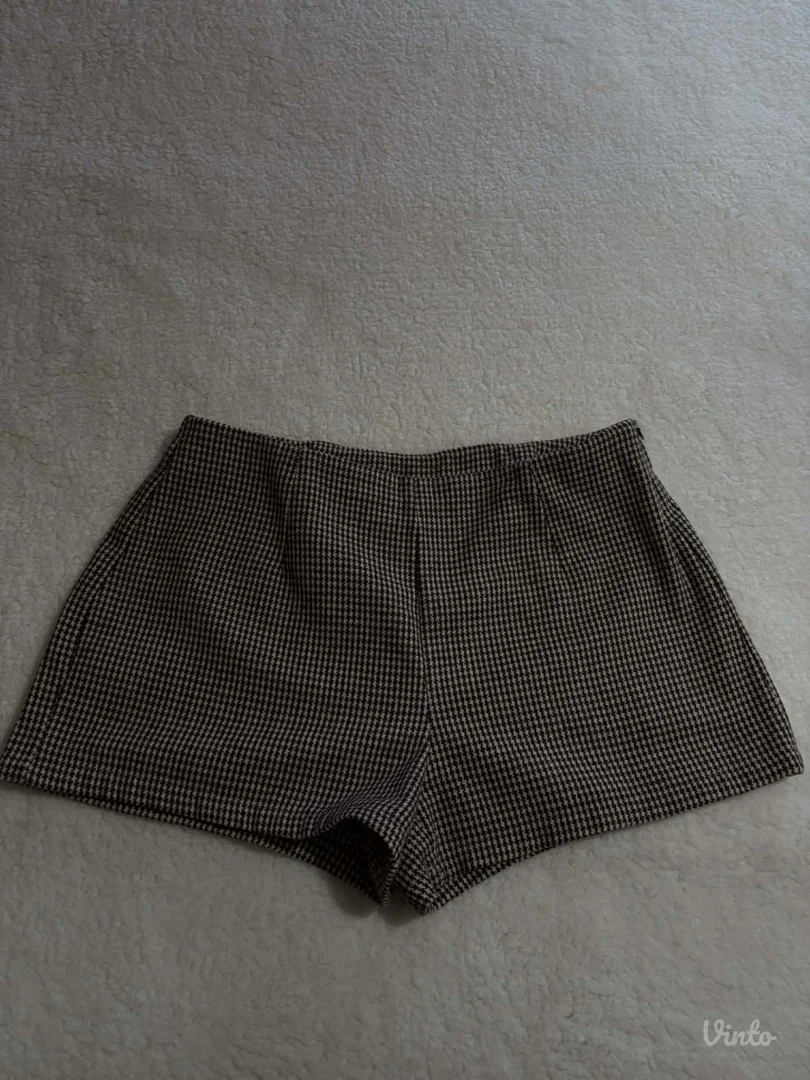 Potpuno nov komlet sako i sorts